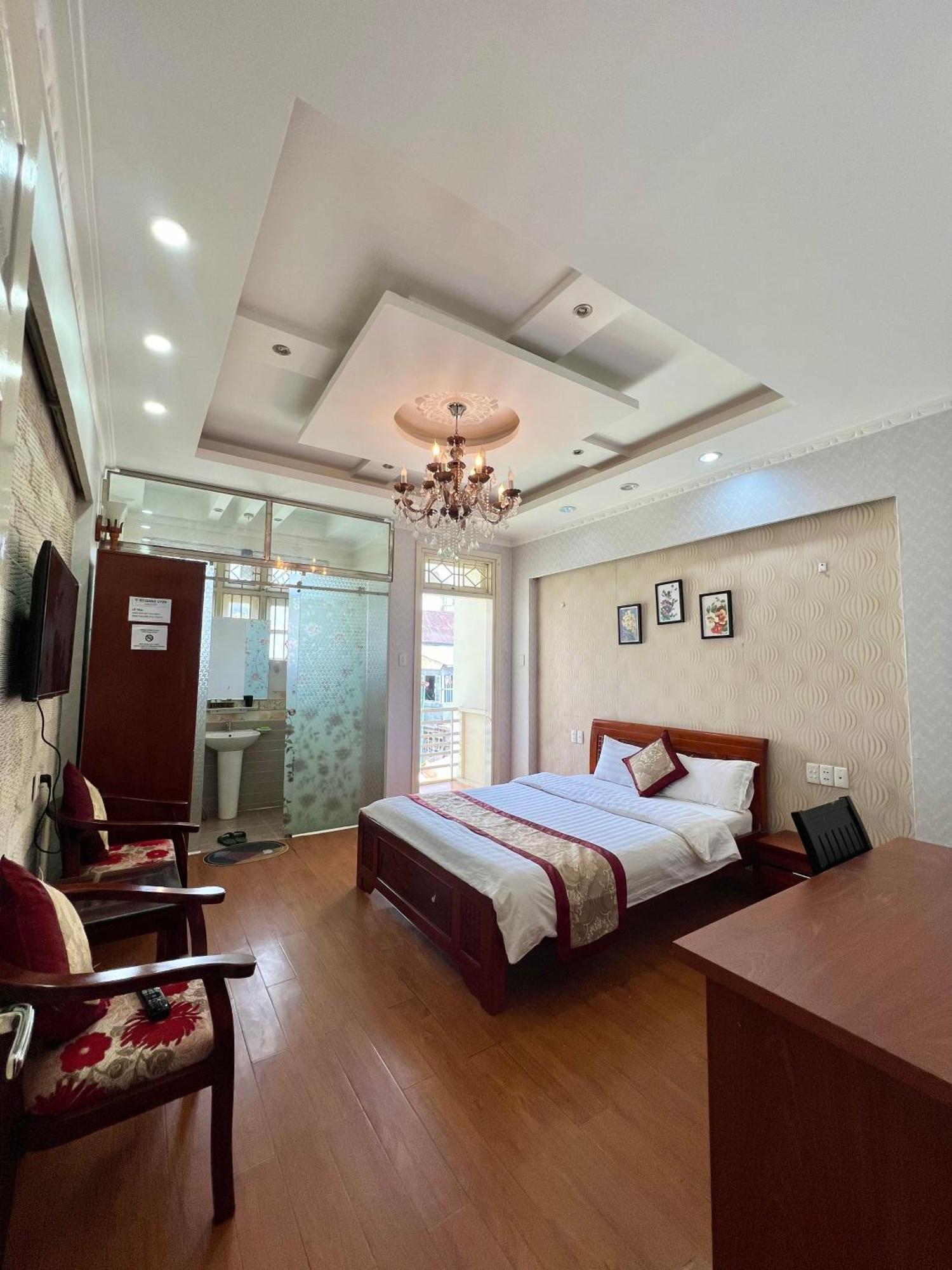 Dang Uyen 1 Hotel Далат Екстер'єр фото