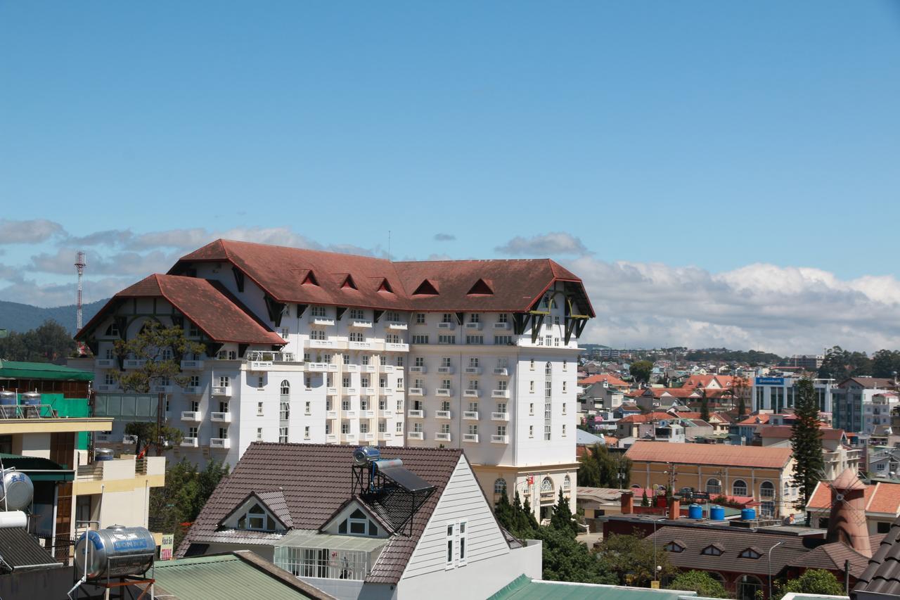 Dang Uyen 1 Hotel Далат Екстер'єр фото